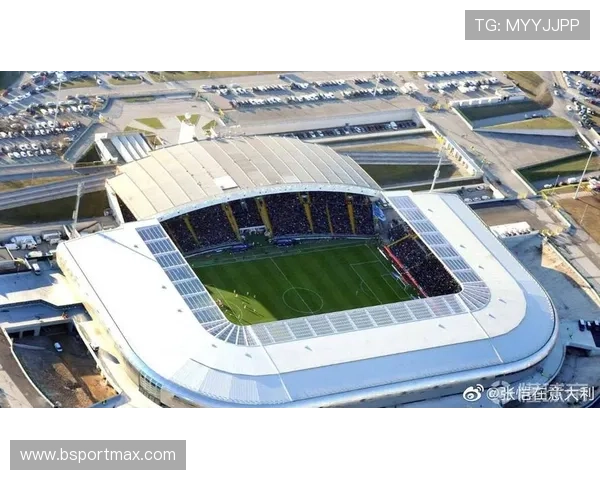 意甲各球队球场座位分布与看台设计